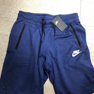 NWT Nike Men’s Advance Sportswear Knit Shorts L